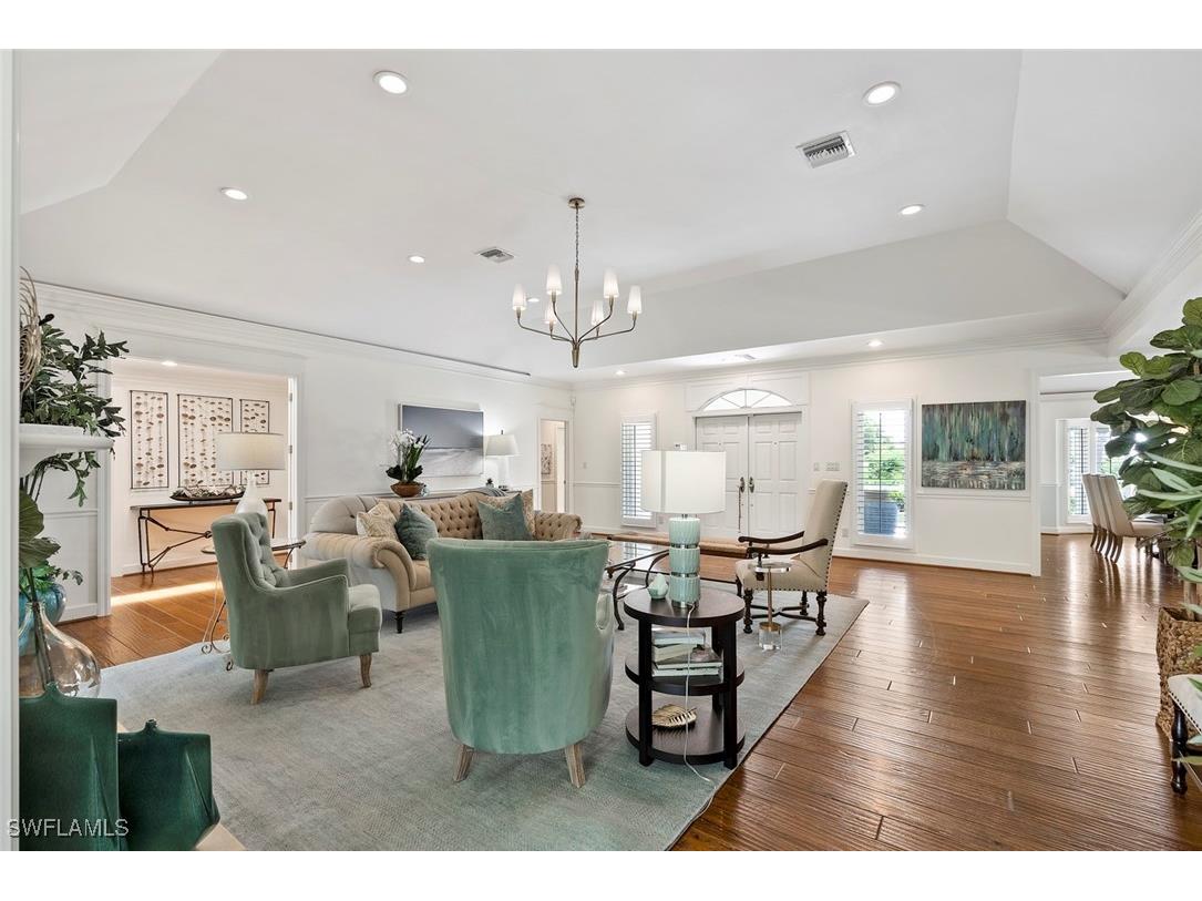 2700 Treasure Lane Naples FL 34102 225072204 image8