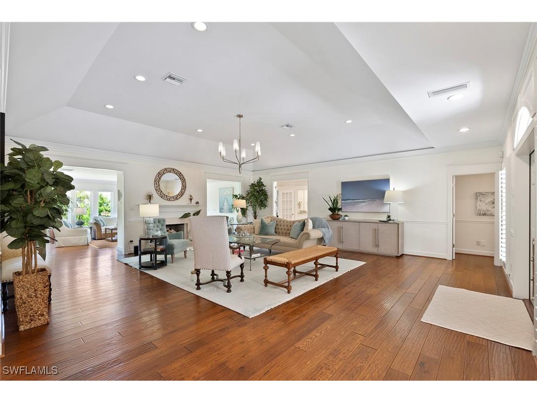 2700 Treasure Lane Naples FL 34102 225072204 image9