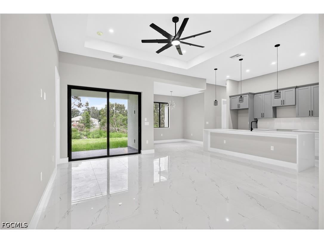 2701 28th Street SW Lehigh Acres FL 33976 2026029775 image6