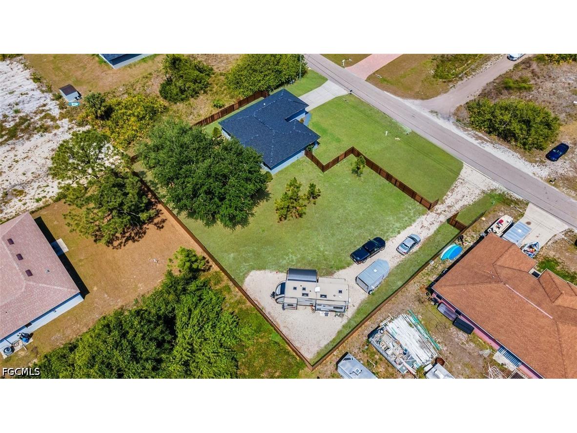2701 8th Street SW Lehigh Acres FL 33976 2026013320 image5