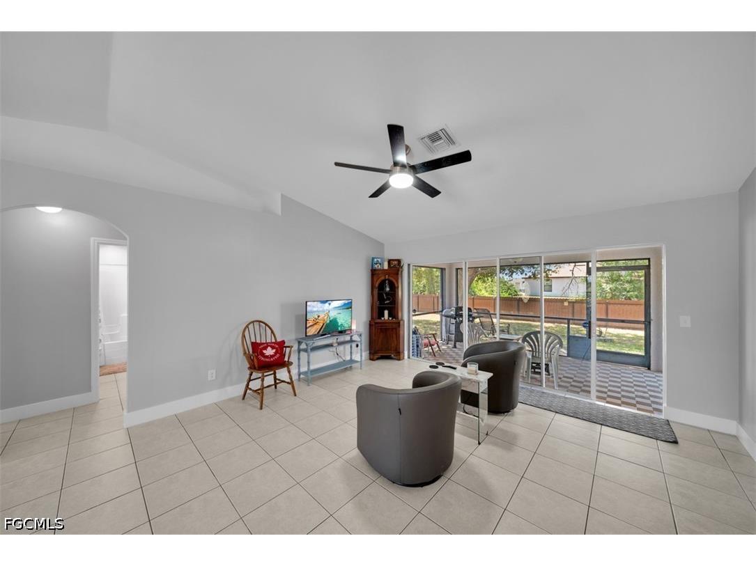 2701 8th Street SW Lehigh Acres FL 33976 2026013320 image8