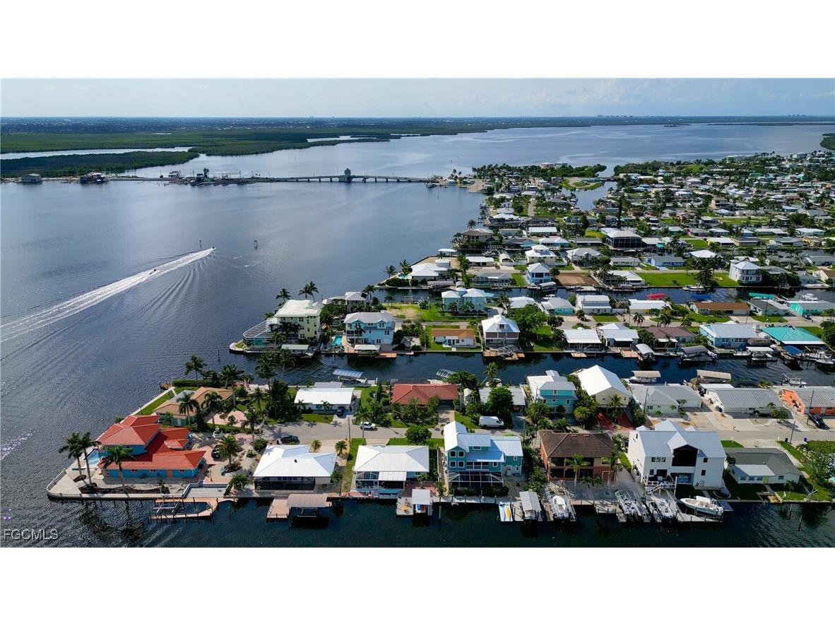 2701 Bruce Street Matlacha FL 33993 2025002768 image10