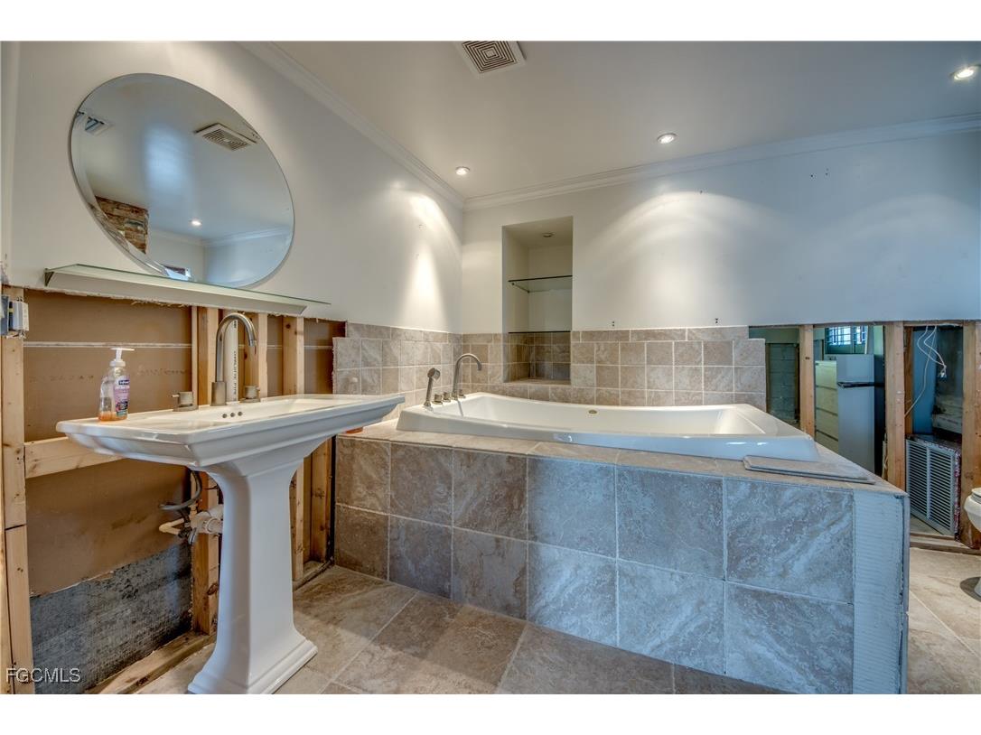 2701 Bruce Street Matlacha FL 33993 2025002768 image30