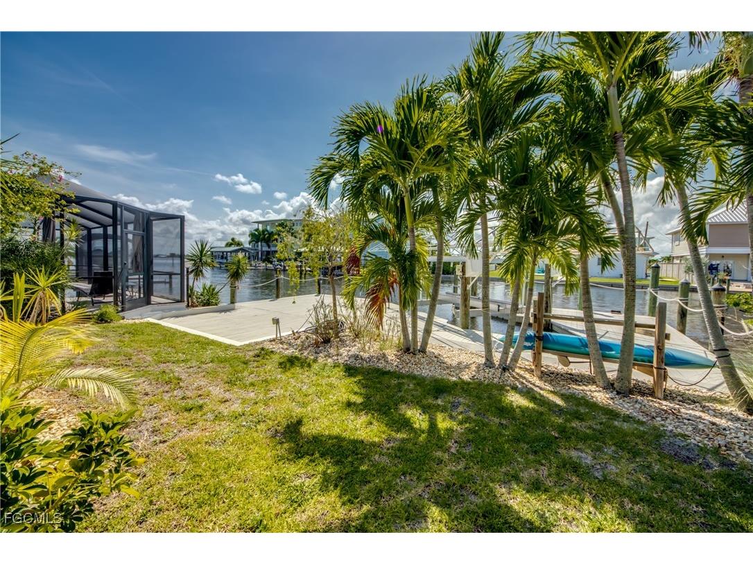 2701 Bruce Street Matlacha FL 33993 2025002768 image40