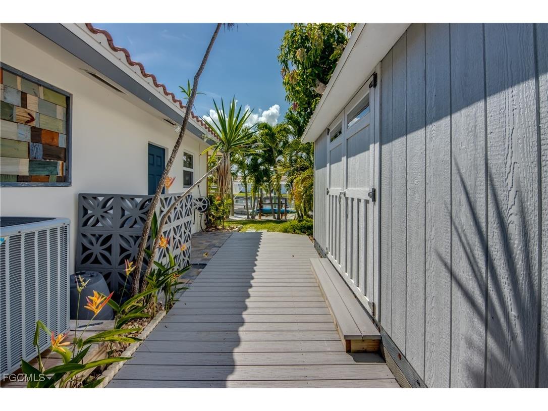 2701 Bruce Street Matlacha FL 33993 2025002768 image42