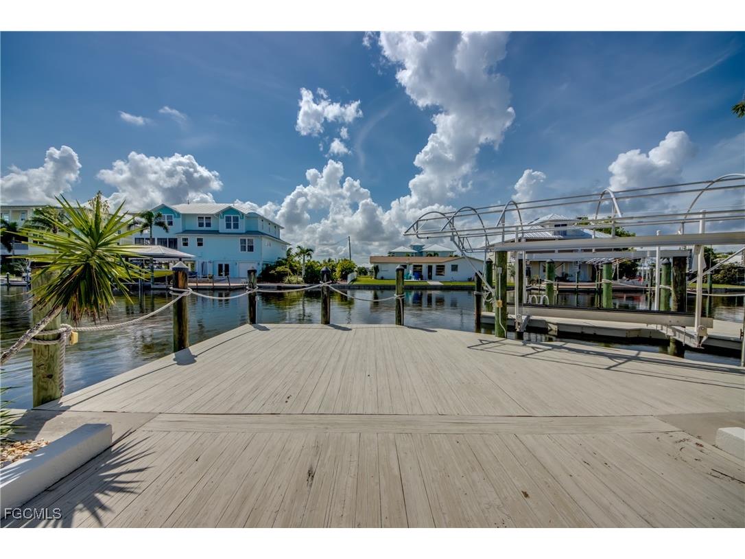 2701 Bruce Street Matlacha FL 33993 2025002768 image48