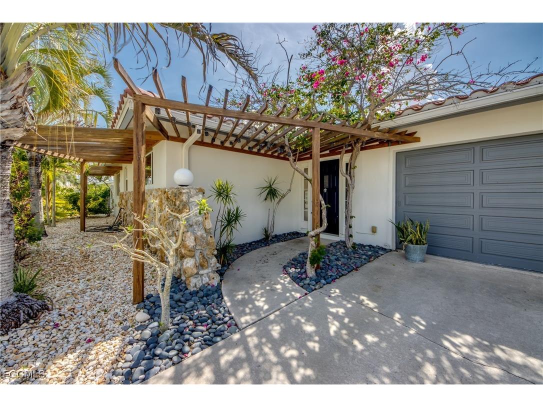 2701 Bruce Street Matlacha FL 33993 2026004677 image12