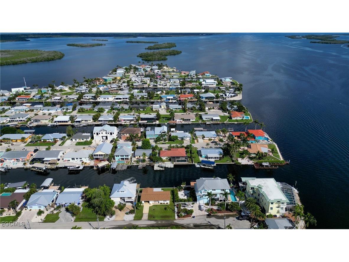 2701 Bruce Street Matlacha FL 33993 2026004677 image6