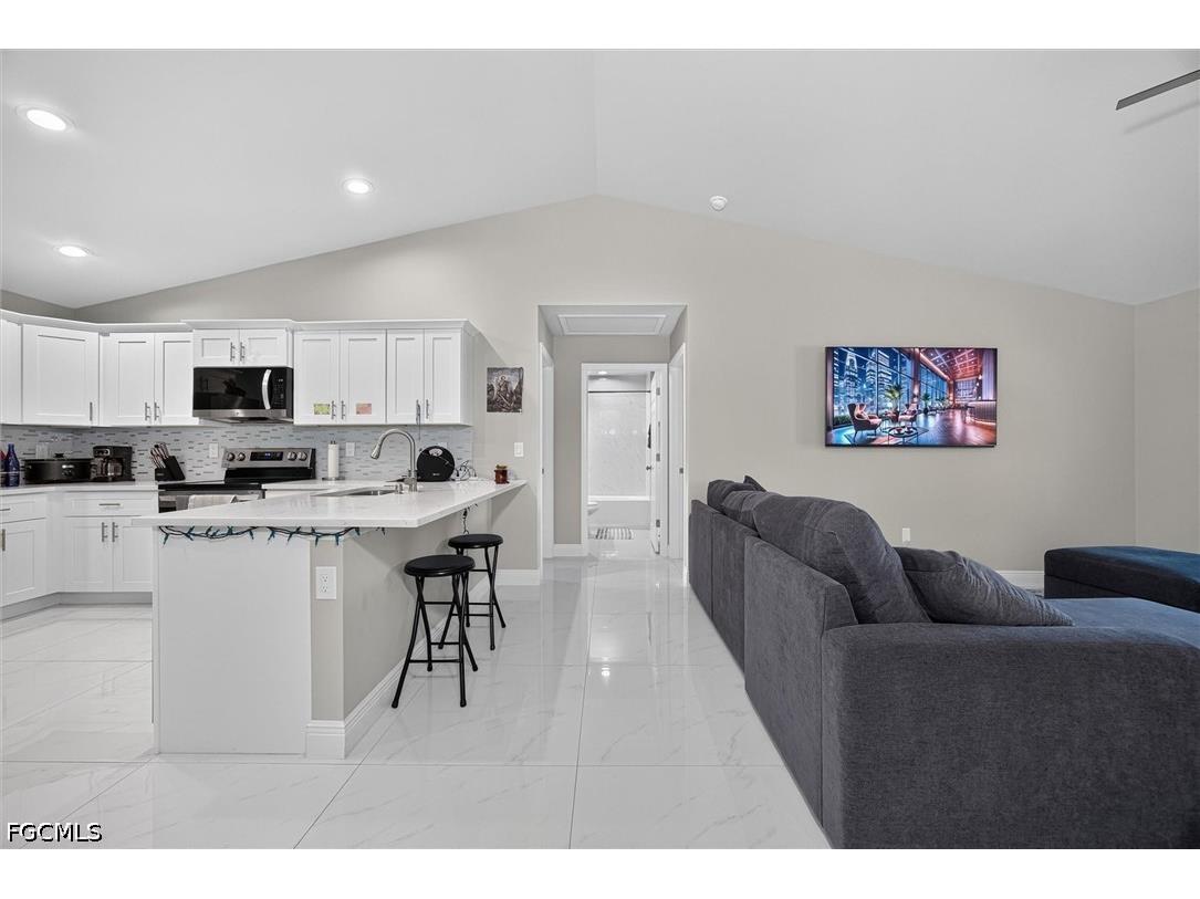 2701 Darlene Place Lehigh Acres FL 33971 2026026364 image10