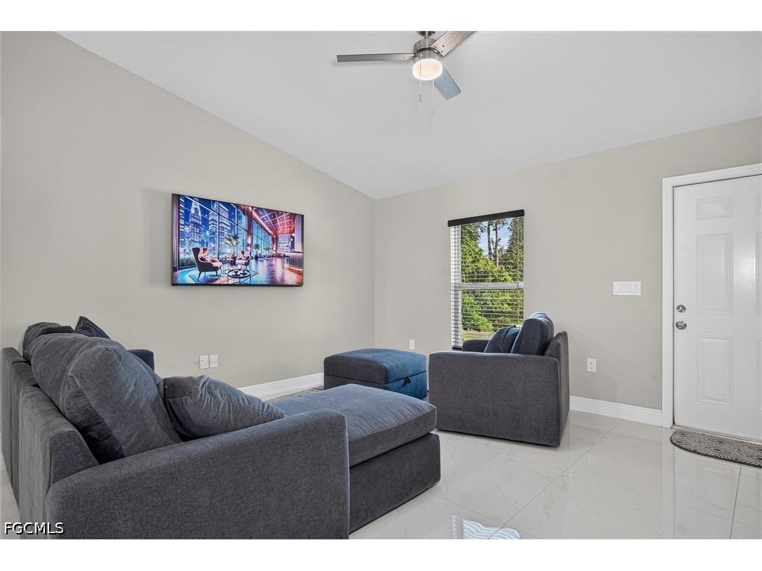 2701 Darlene Place Lehigh Acres FL 33971 2026026364 image8