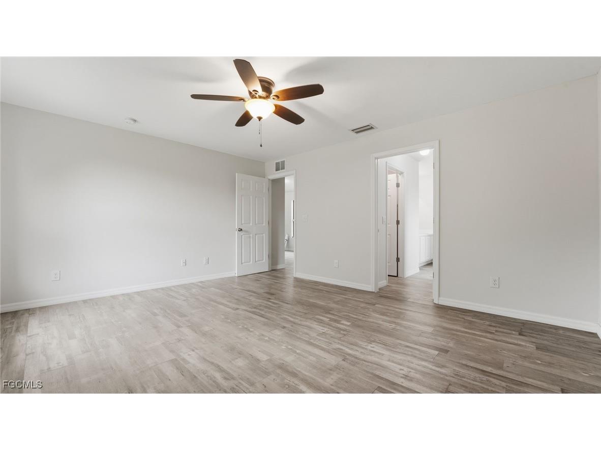 2701 E 18th Street Lehigh Acres FL 33972 2025015307 image6