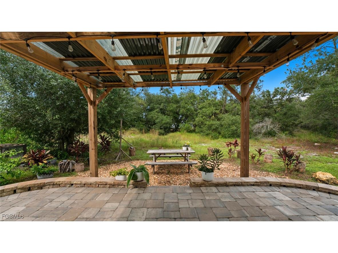 2701 E 18th Street Lehigh Acres FL 33972 2025023015 image2