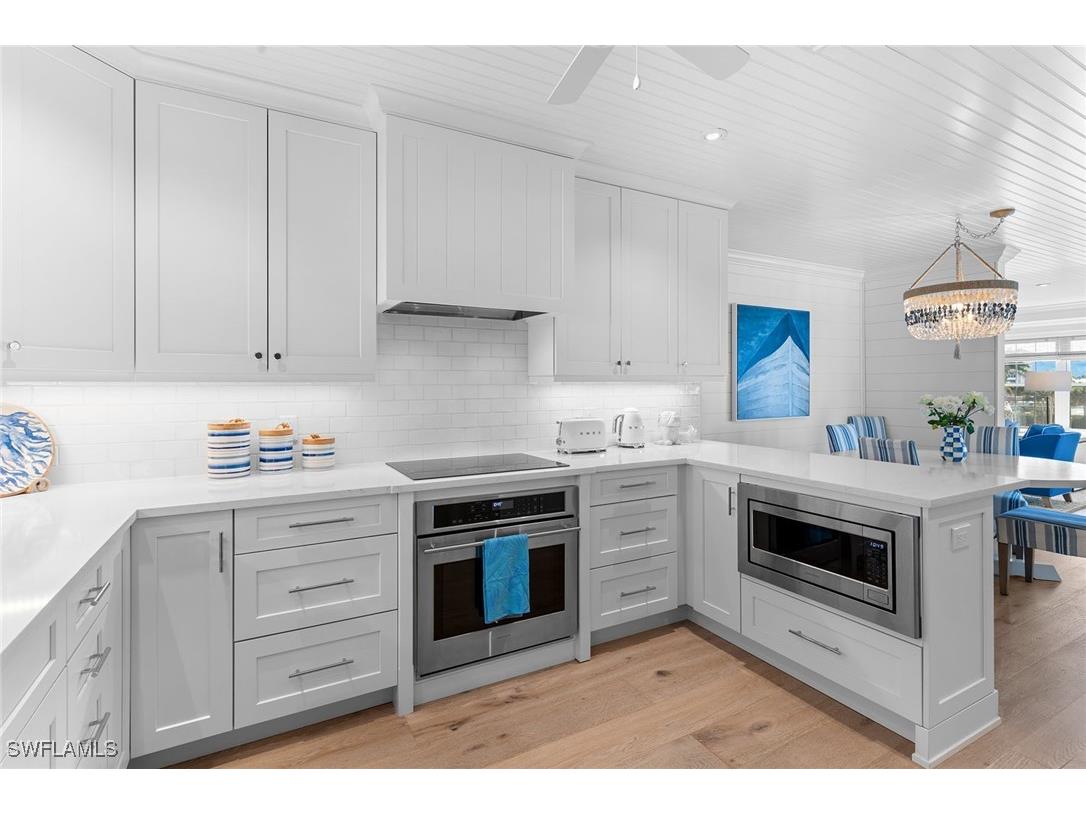 2701 Gulf Shore Boulevard N #4 Naples FL 34103 226004607 image10