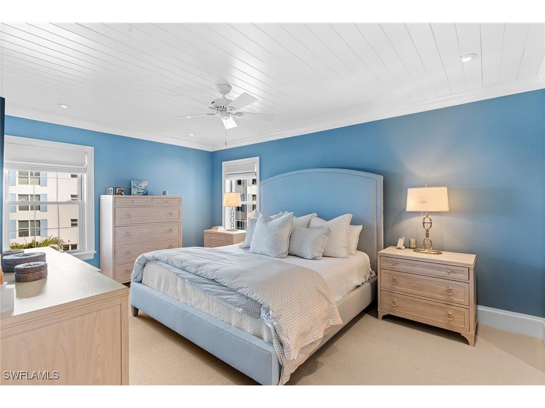 2701 Gulf Shore Boulevard N #4 Naples FL 34103 226004607 image18