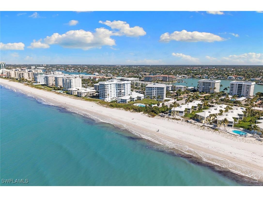 2701 Gulf Shore Boulevard N #4 Naples FL 34103 226004607 image35