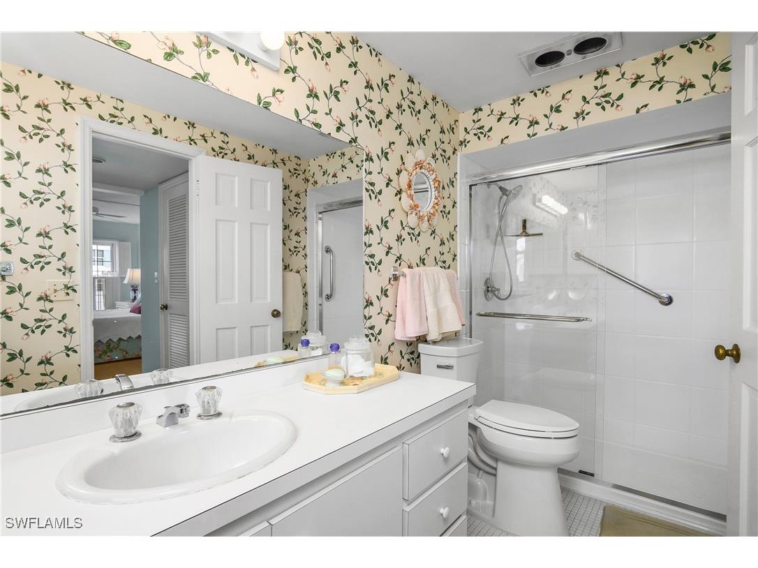 2701 Gulf Shore Boulevard N #5 Naples FL 34103 225082646 image17