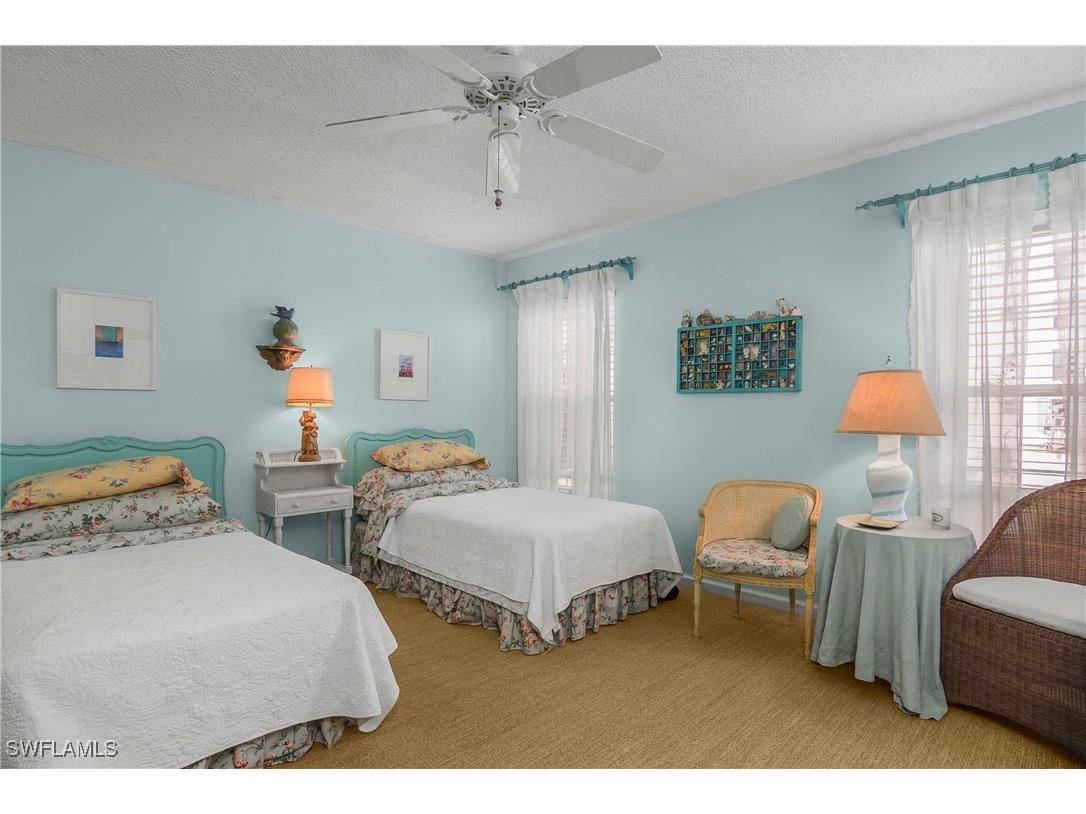 2701 Gulf Shore Boulevard N #5 Naples FL 34103 225082646 image18