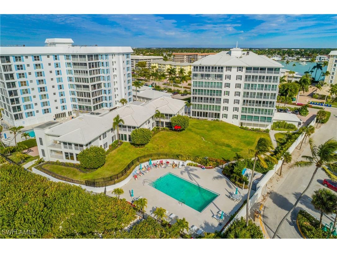 2701 Gulf Shore Boulevard N #5 Naples FL 34103 225082646 image29
