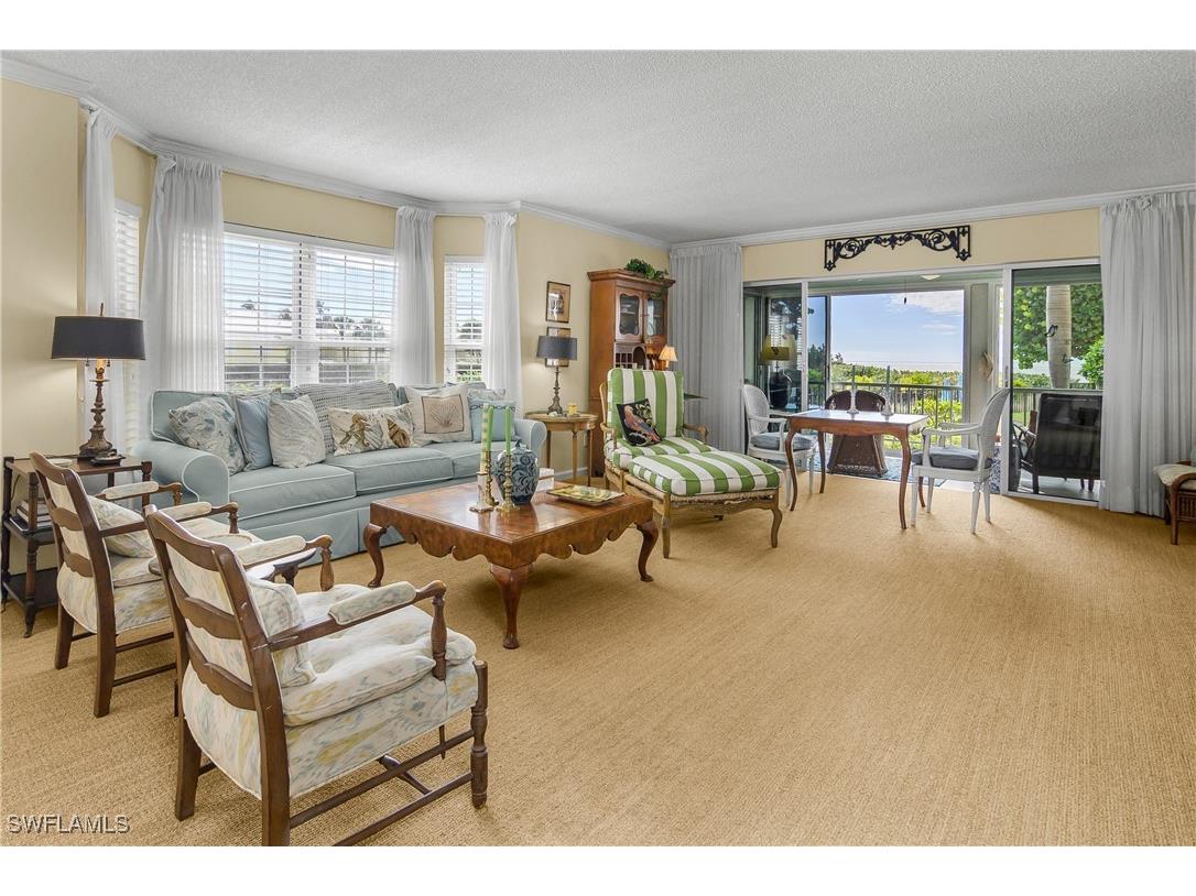 2701 Gulf Shore Boulevard N #5 Naples FL 34103 225082646 image6