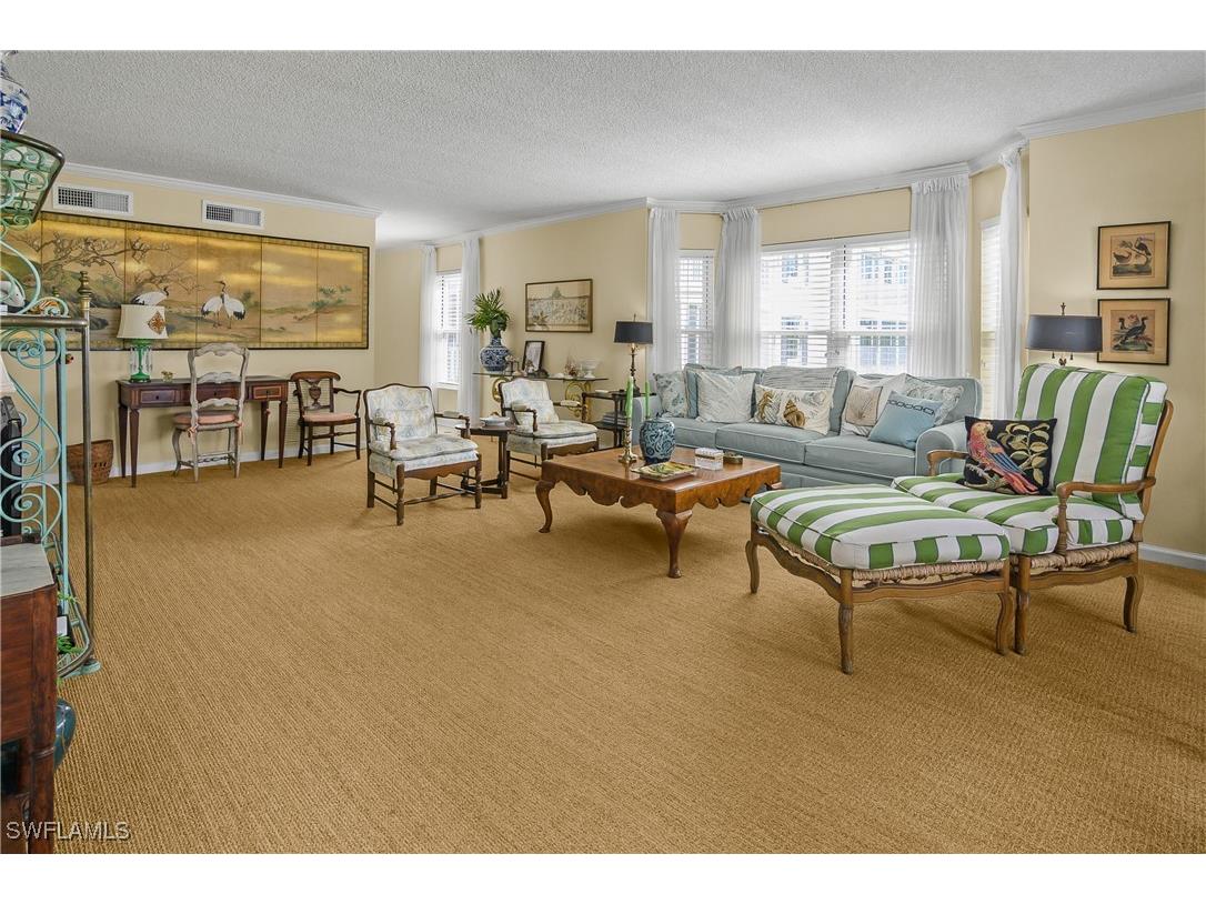 2701 Gulf Shore Boulevard N #5 Naples FL 34103 225082646 image8