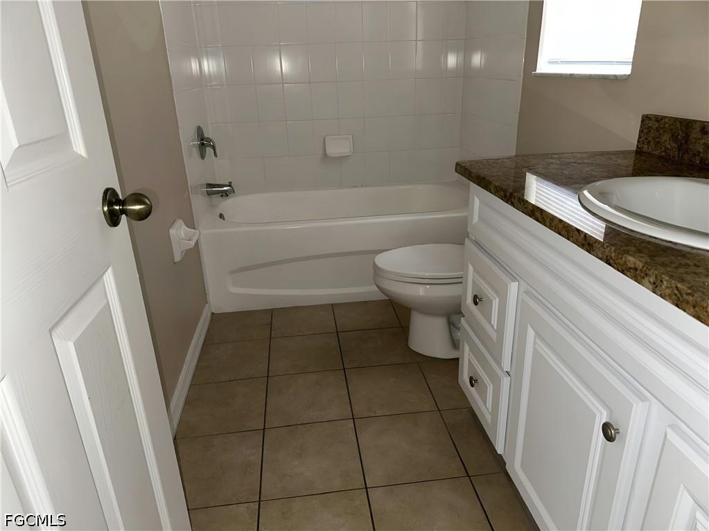 2701 NW 4th Terrace Cape Coral FL 33993 2026027586 image12