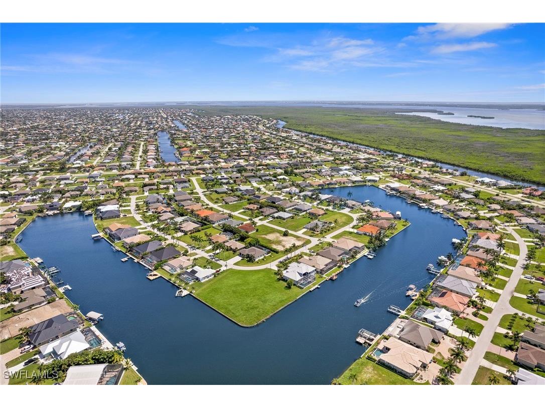 2701 SW 30th Terrace Cape Coral FL 33914 225073007 image1