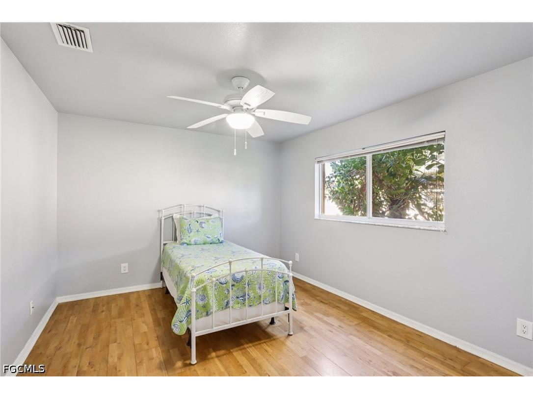 2701 SW 37th Terrace Cape Coral FL 33914 2026019350 image20