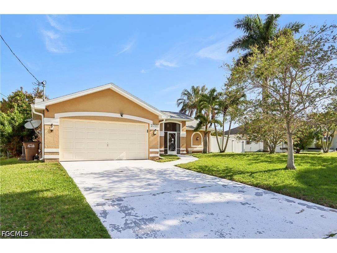 2701 SW 37th Terrace Cape Coral FL 33914 2026019350 image3