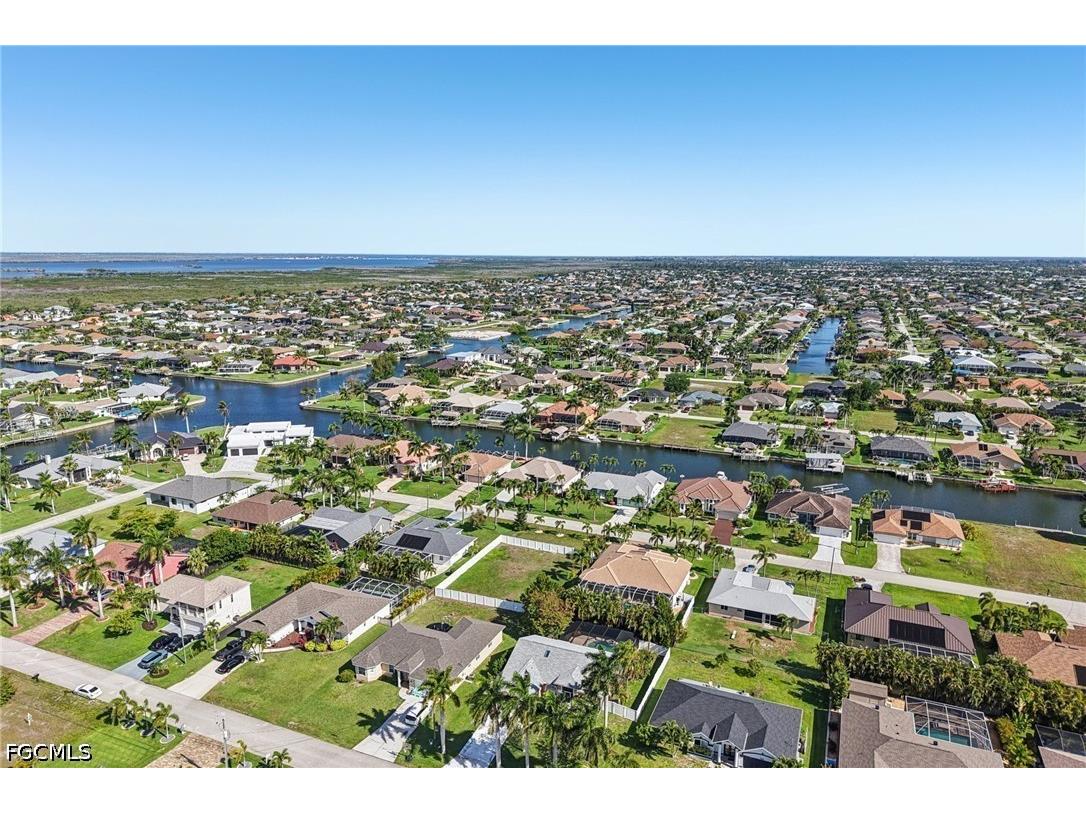 2701 SW 37th Terrace Cape Coral FL 33914 2026019350 image31