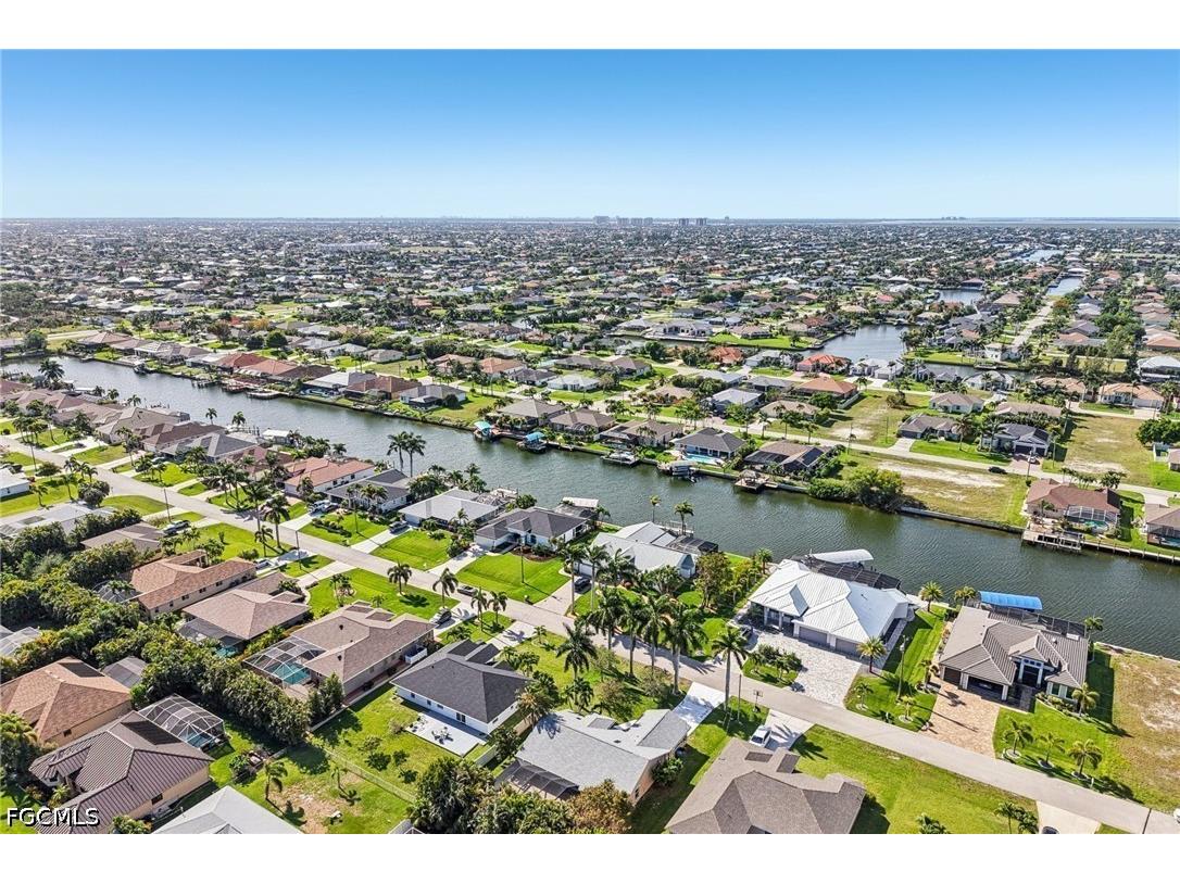 2701 SW 37th Terrace Cape Coral FL 33914 2026019350 image35