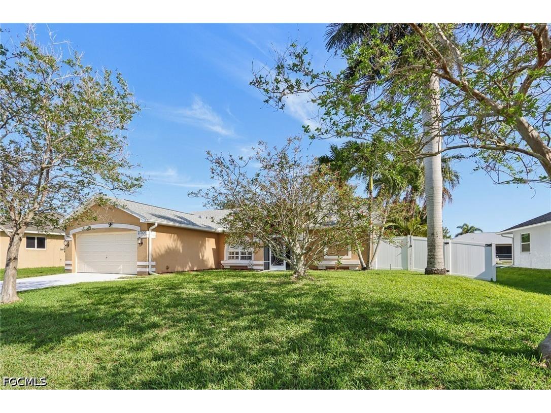 2701 SW 37th Terrace Cape Coral FL 33914 2026019350 image4
