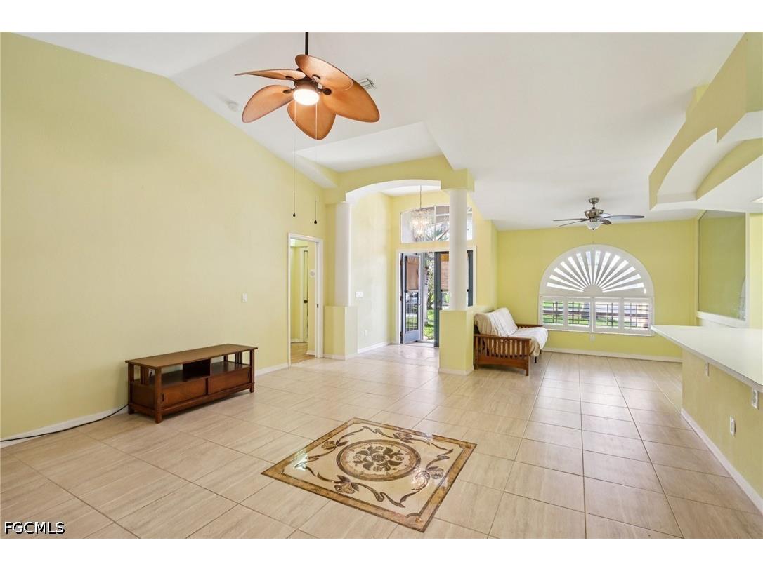 2701 SW 37th Terrace Cape Coral FL 33914 2026019350 image6