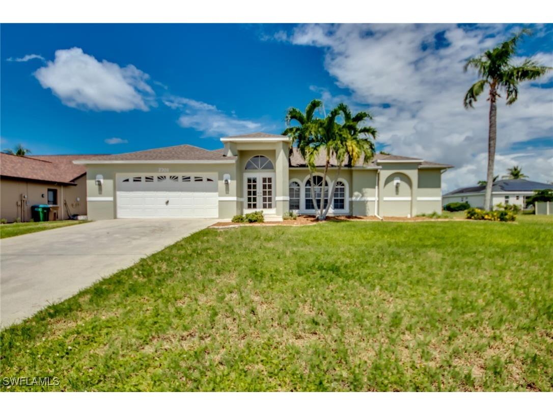 2701 SW 38th Terrace Cape Coral FL 33914 224077539 image1