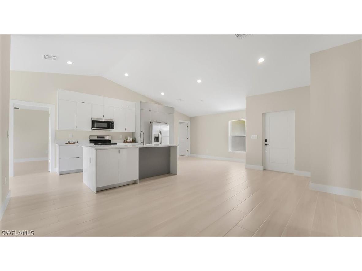 2702 46th Street SW Lehigh Acres FL 33976 226006447 image3