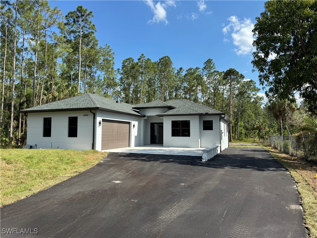 2702 47th Avenue NE Naples FL 34120 224085267 image1