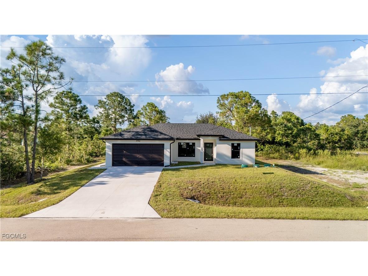 2702 49th Street W Lehigh Acres FL 33971 2025014515 image1