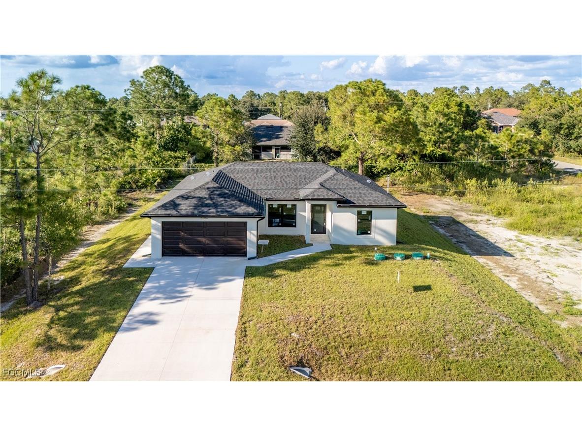2702 49th Street W Lehigh Acres FL 33971 2025014515 image2