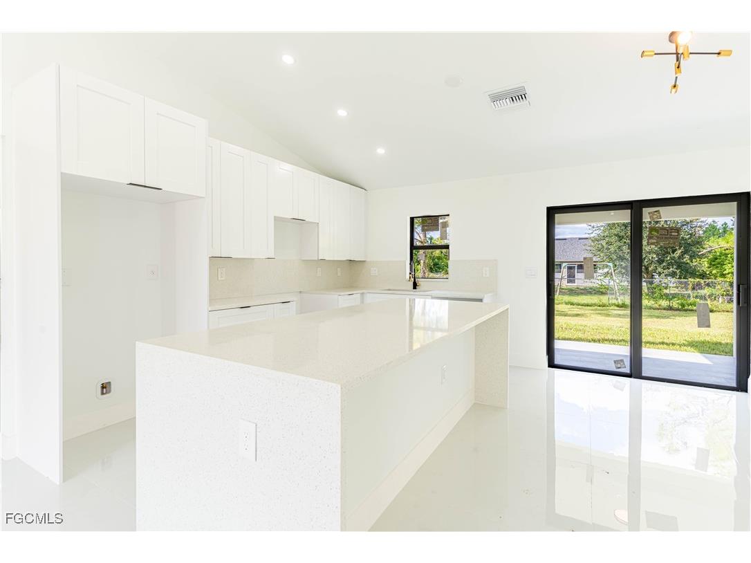 2702 49th Street W Lehigh Acres FL 33971 2025014515 image28