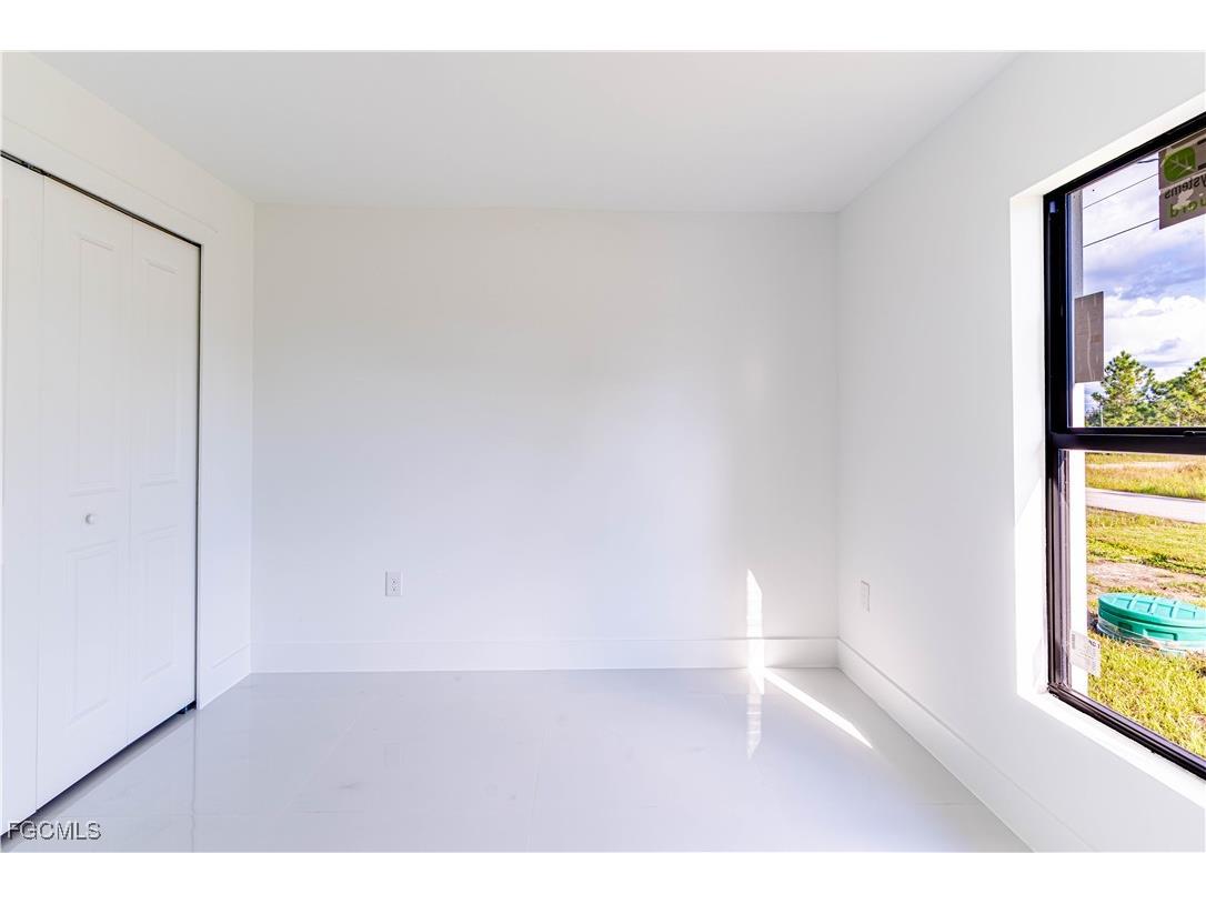 2702 49th Street W Lehigh Acres FL 33971 2025014515 image40