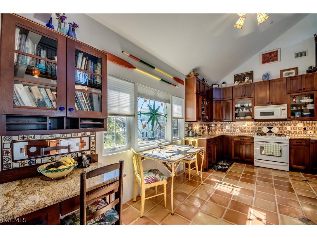 2702 Bruce Street Matlacha FL 33993 2026010053 image15