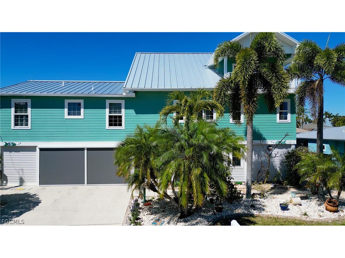 2702 Bruce Street Matlacha FL 33993 2026010053 image3