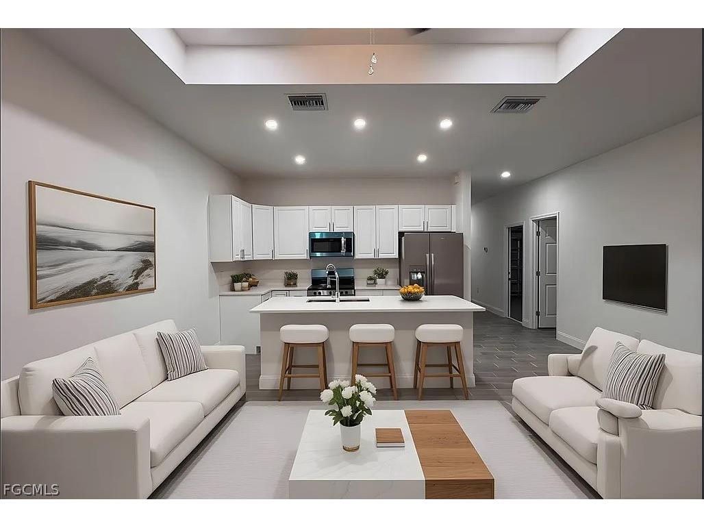 2700-2702 Leda Avenue S Lehigh Acres FL 33973 2026013088 image4