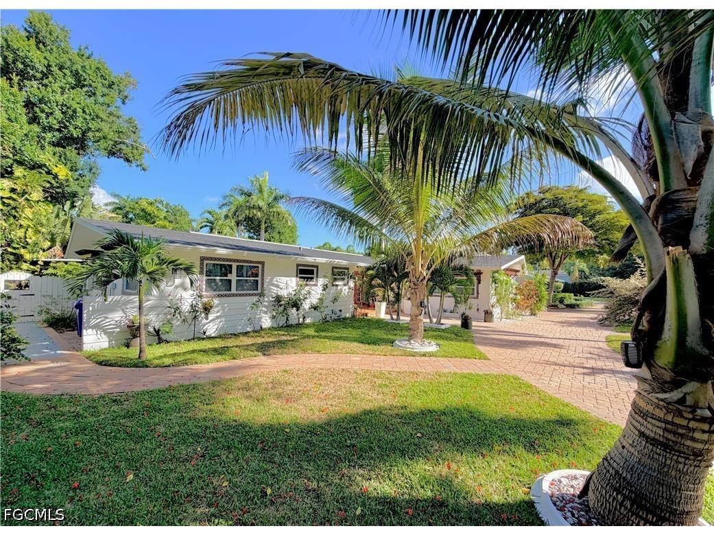 2702 Mcgregor Boulevard Fort Myers FL 33901 2026029325 image2