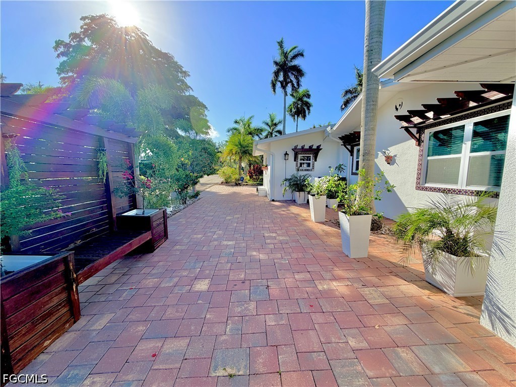 2702 Mcgregor Boulevard Fort Myers FL 33901 2026029325 image6
