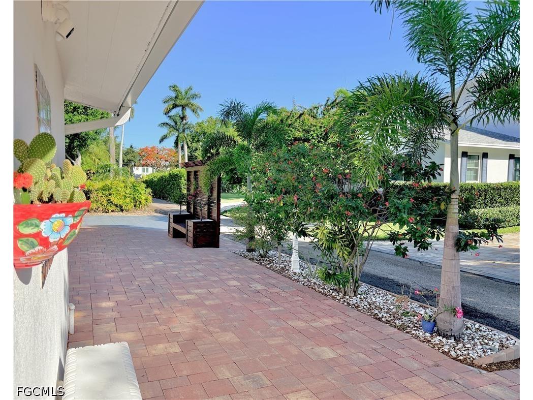 2702 Mcgregor Boulevard Fort Myers FL 33901 2026029325 image7