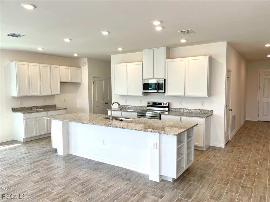 2702 NW 1st Terrace Cape Coral FL 33993 225007100 image3