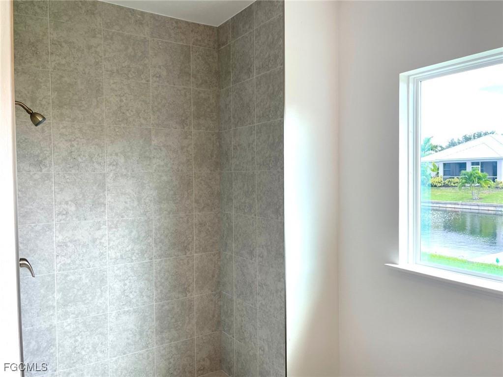 2702 NW 1st Terrace Cape Coral FL 33993 225007100 image6