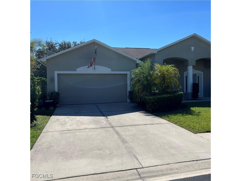 2702 Nature Pointe Loop Fort Myers FL 33905 2025018340 image2
