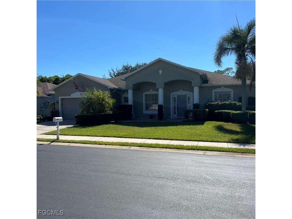 2702 Nature Pointe Loop Fort Myers FL 33905 2025018340 image3