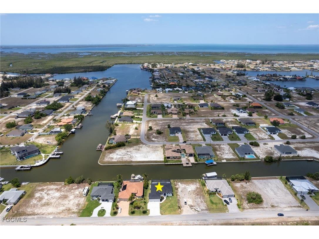 2702 Old Burnt Store Road N Cape Coral FL 33993 2025018141 image17